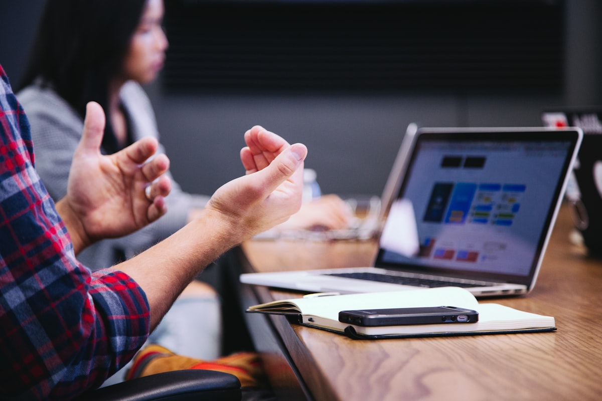 Ergonomische bureauopstelling voor een gezonde werkdag